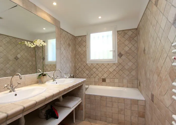 Vila Les Residences De Scaglione *